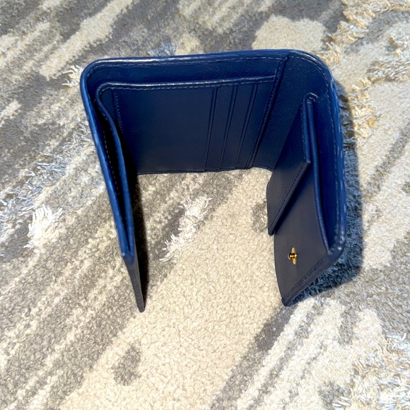 Prada Vitello Move Compact Wallet - Picture 7 of 7